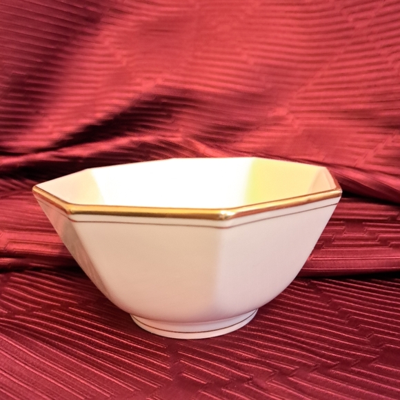 Fitz & Floyd Palais Buff 5" Octagonal Vegetable Bowl 5 1/8" - China Dinnerware - Picture 2 of 5